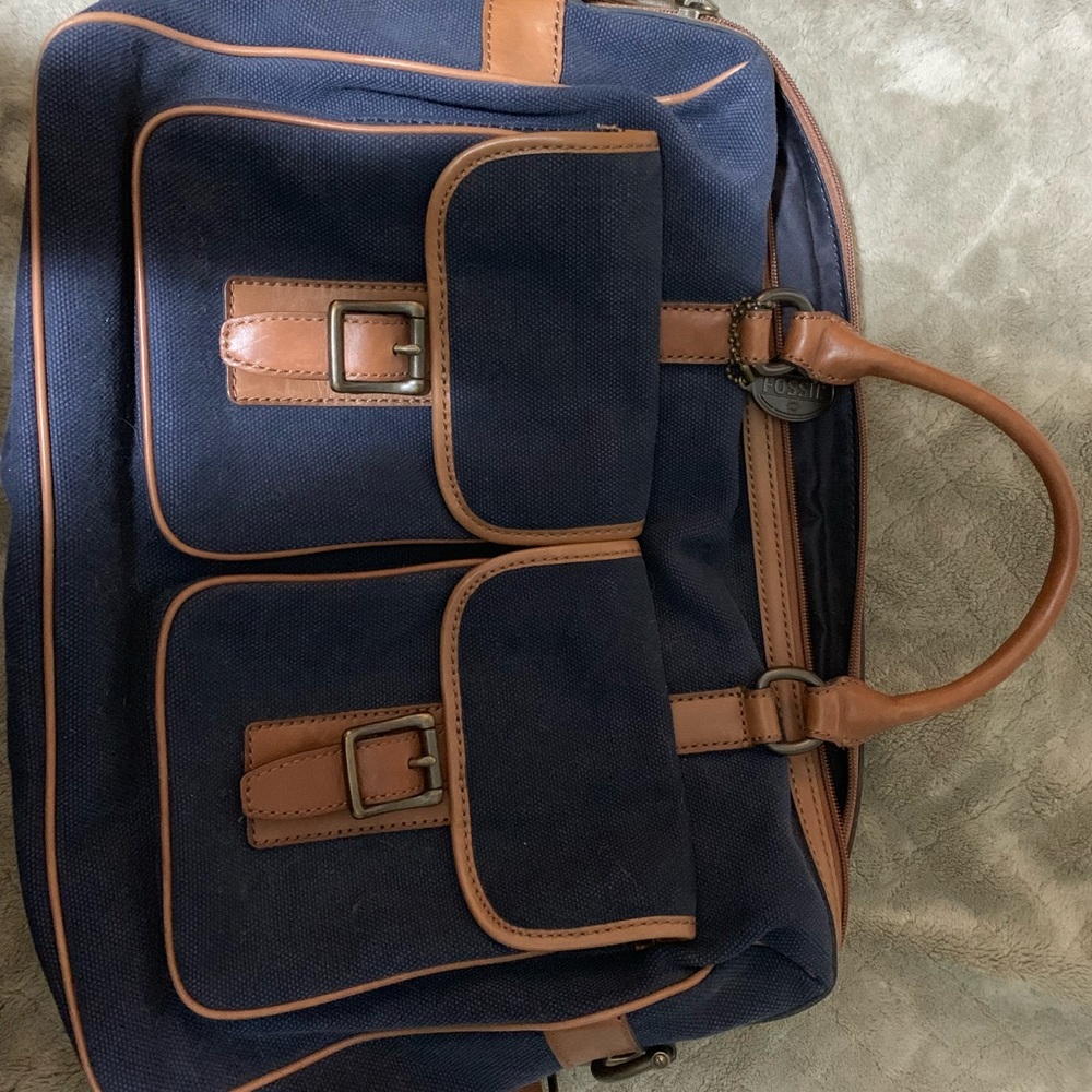 Fossil messenger bag